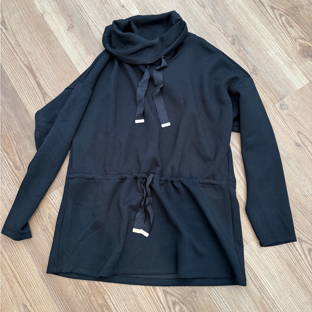 Scoop scuba knit tunic